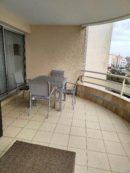 Appartement 2 Pieces Avec Une Grande Terrasse, 3 Etoiles, Wifi, Box Pour Vehicule Et Velos Les Sables-dʼOlonne Eksteriør billede